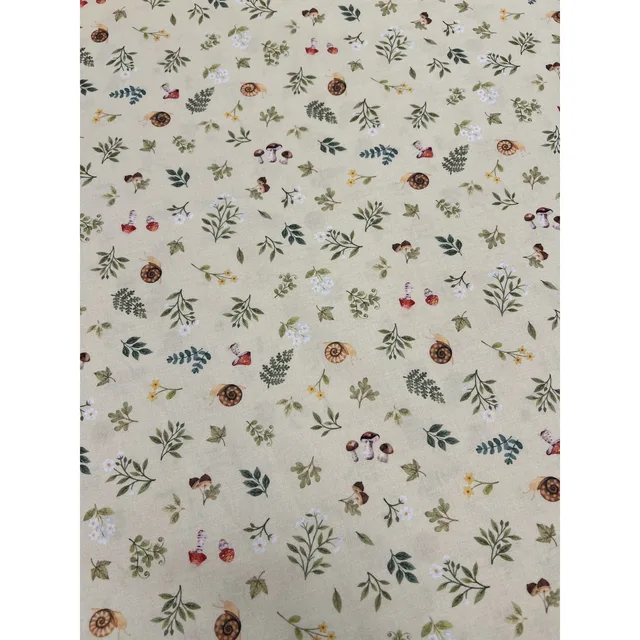 Mönstrat bomullstyg 110cm br. – Woodland Babes