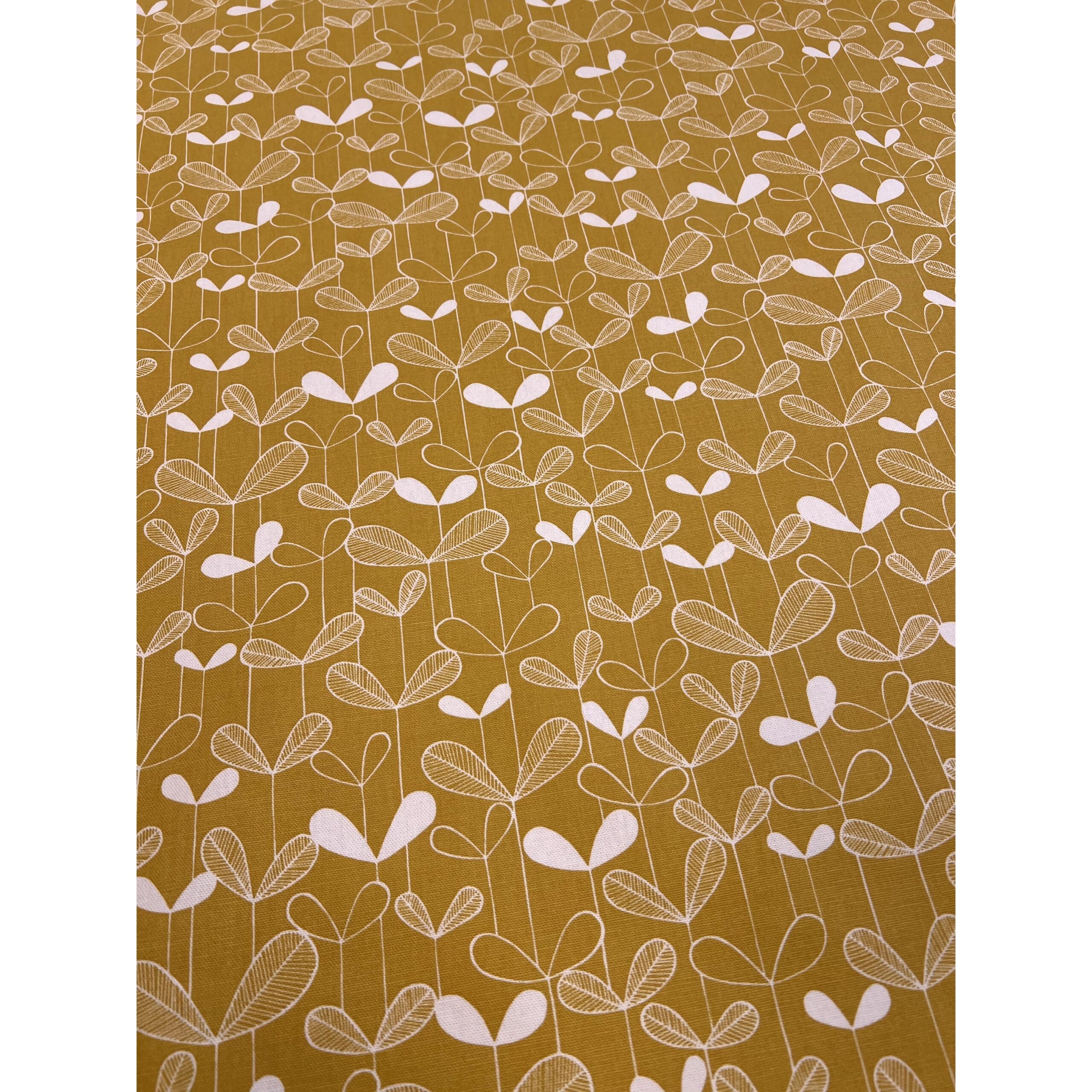 Mönstrat gardin och möbeltyg - Miss Print "Saplings"