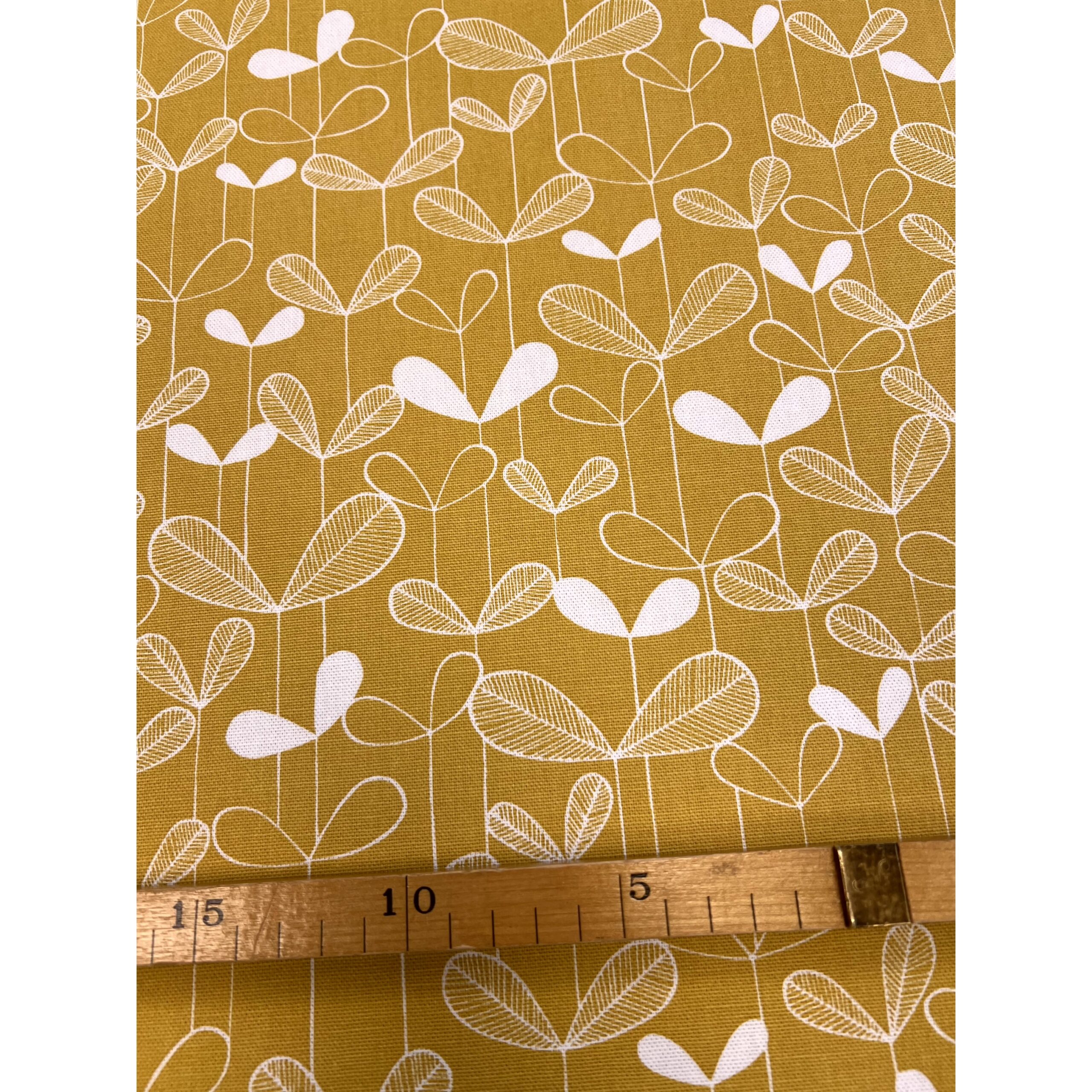 Mönstrat gardin och möbeltyg - Miss Print "Saplings" - Bild 3